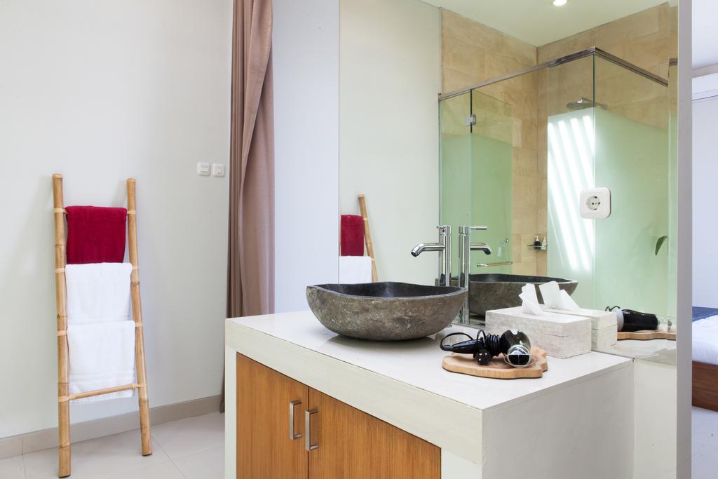 Maxwell Legian Villa Exterior foto